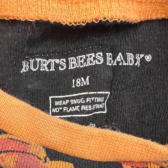 EUC Burt’s Bees Baby Oragnic Cotton Pumpkin Pajama Set - 18M - Picture 3 of 3